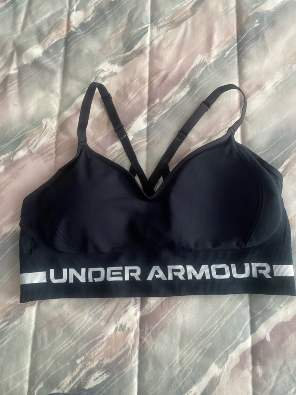Under Armour Black Sports Bra with White Logo Band XL NWT w removable pads